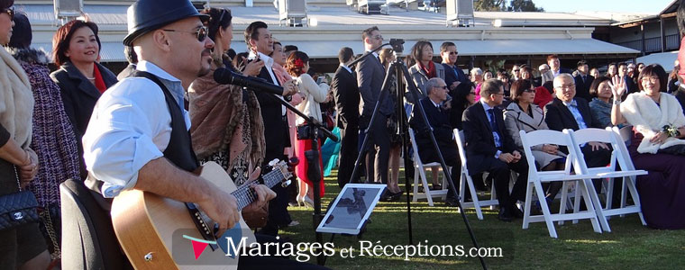 Musique de mariage : une peu de guitare avant les voeux peut donner une ambiance sympathique